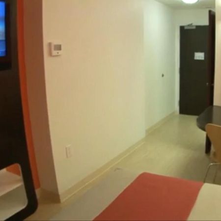 Motel 6 Manteca Buitenkant foto
