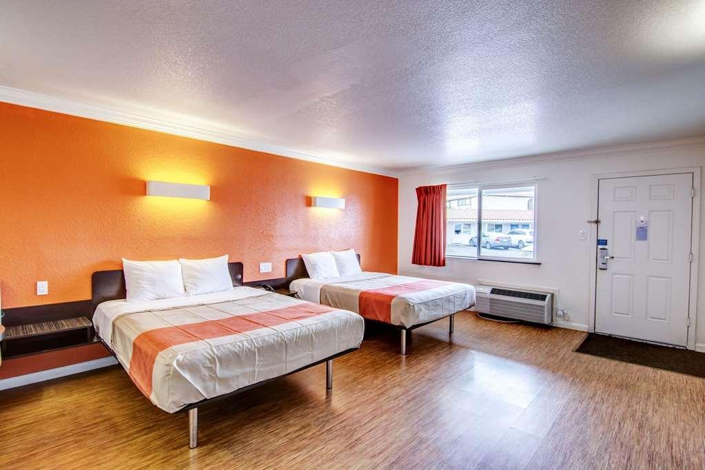 Motel 6 Manteca Kamer foto