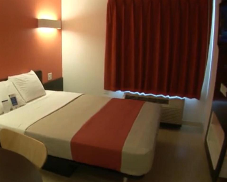 Motel 6 Manteca Buitenkant foto